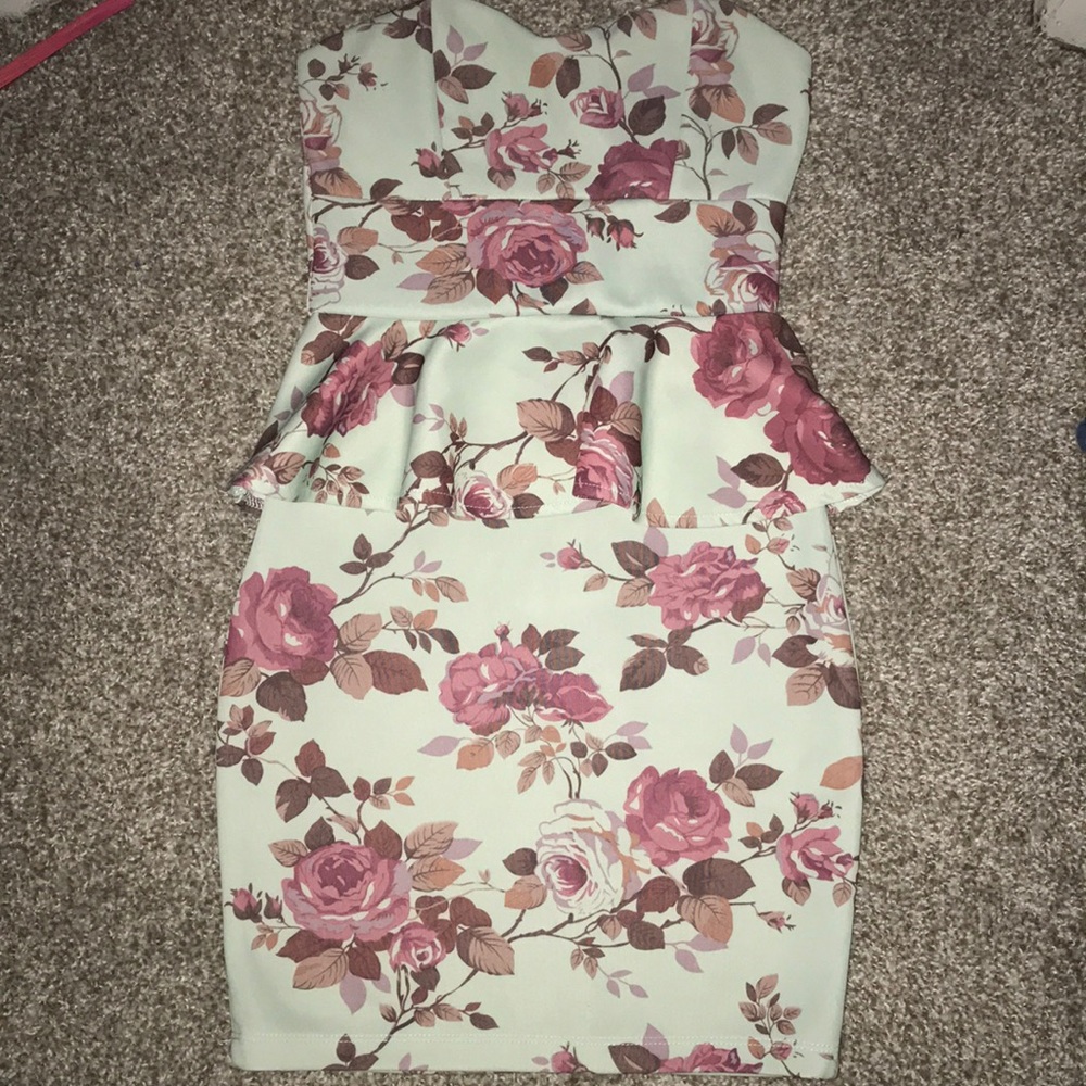 Strapless dress